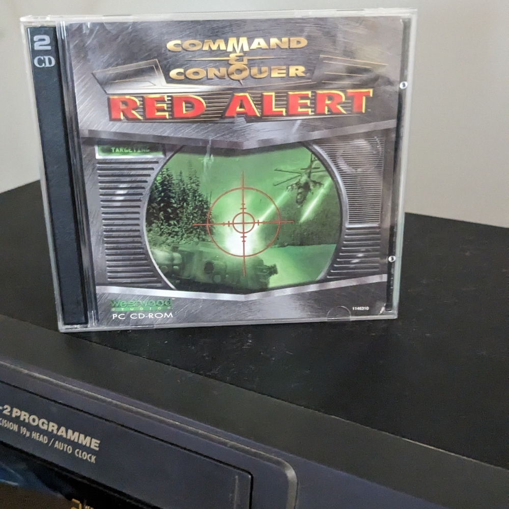Command & Conquer Red Alert PC CD-ROM Retro Video Game